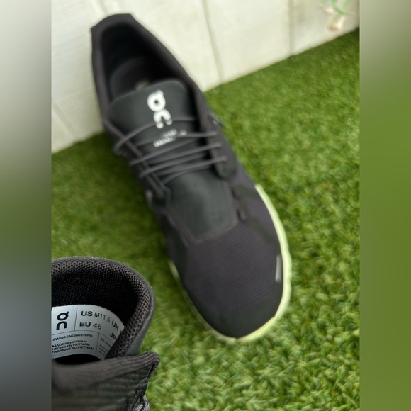 ON Cloud 5 Running Shoe MEN size 11.5 
'Magnet Oasis' NEW ( store display) - Picture 16 of 16